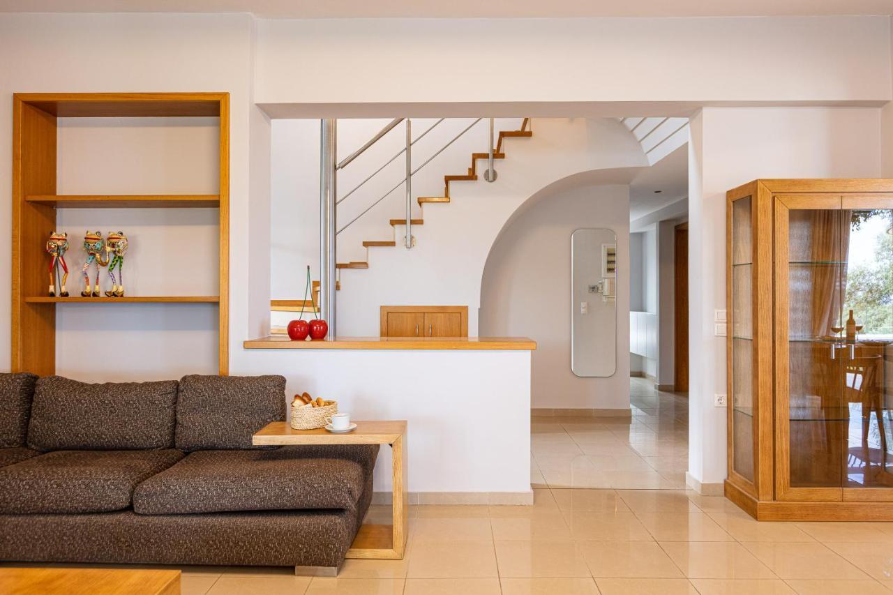 Thetree Villa, With Heated Pool & Spa Whirlpool Γάλλος Εξωτερικό φωτογραφία