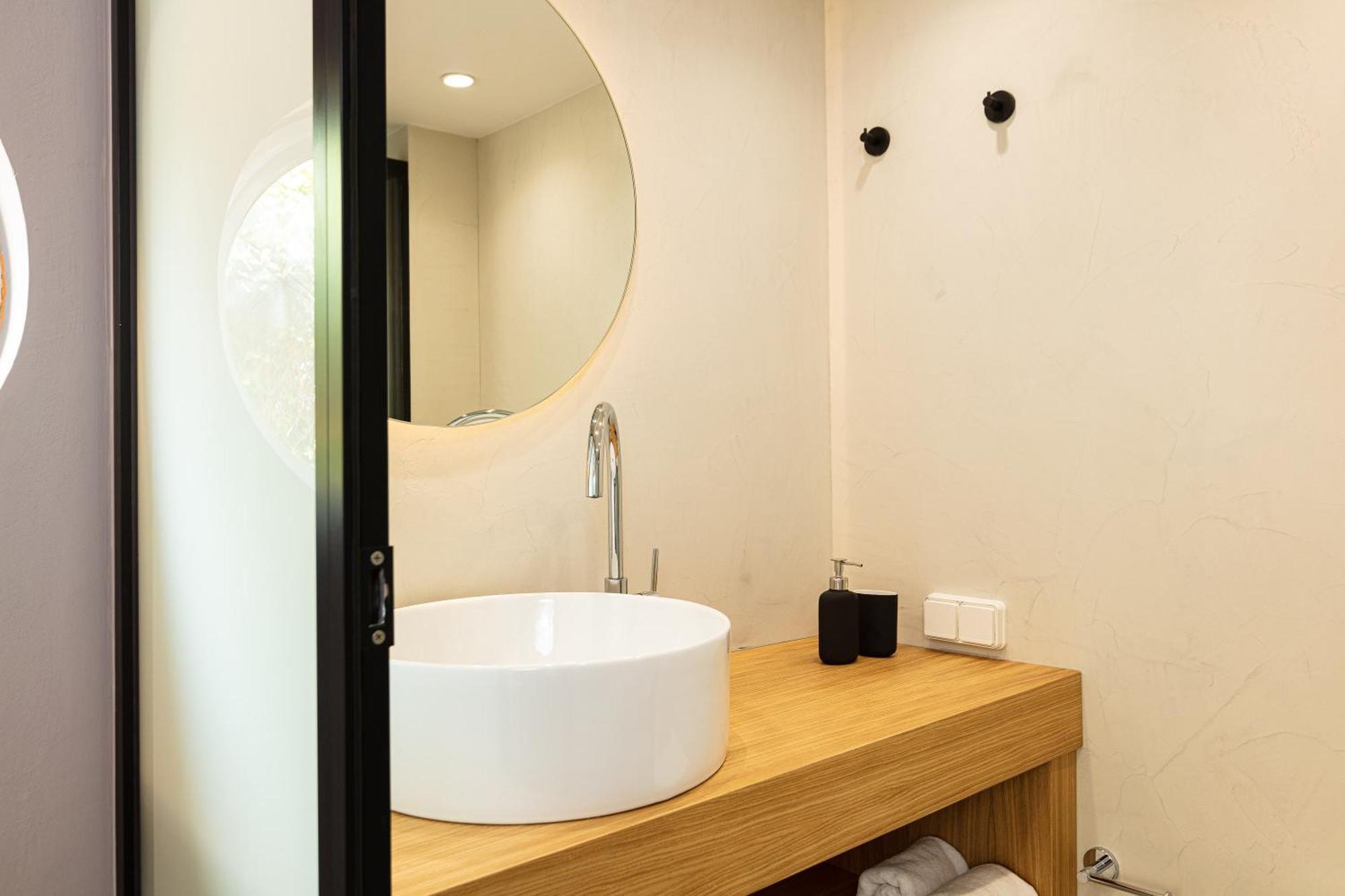Thetree Villa, With Heated Pool & Spa Whirlpool Γάλλος Εξωτερικό φωτογραφία